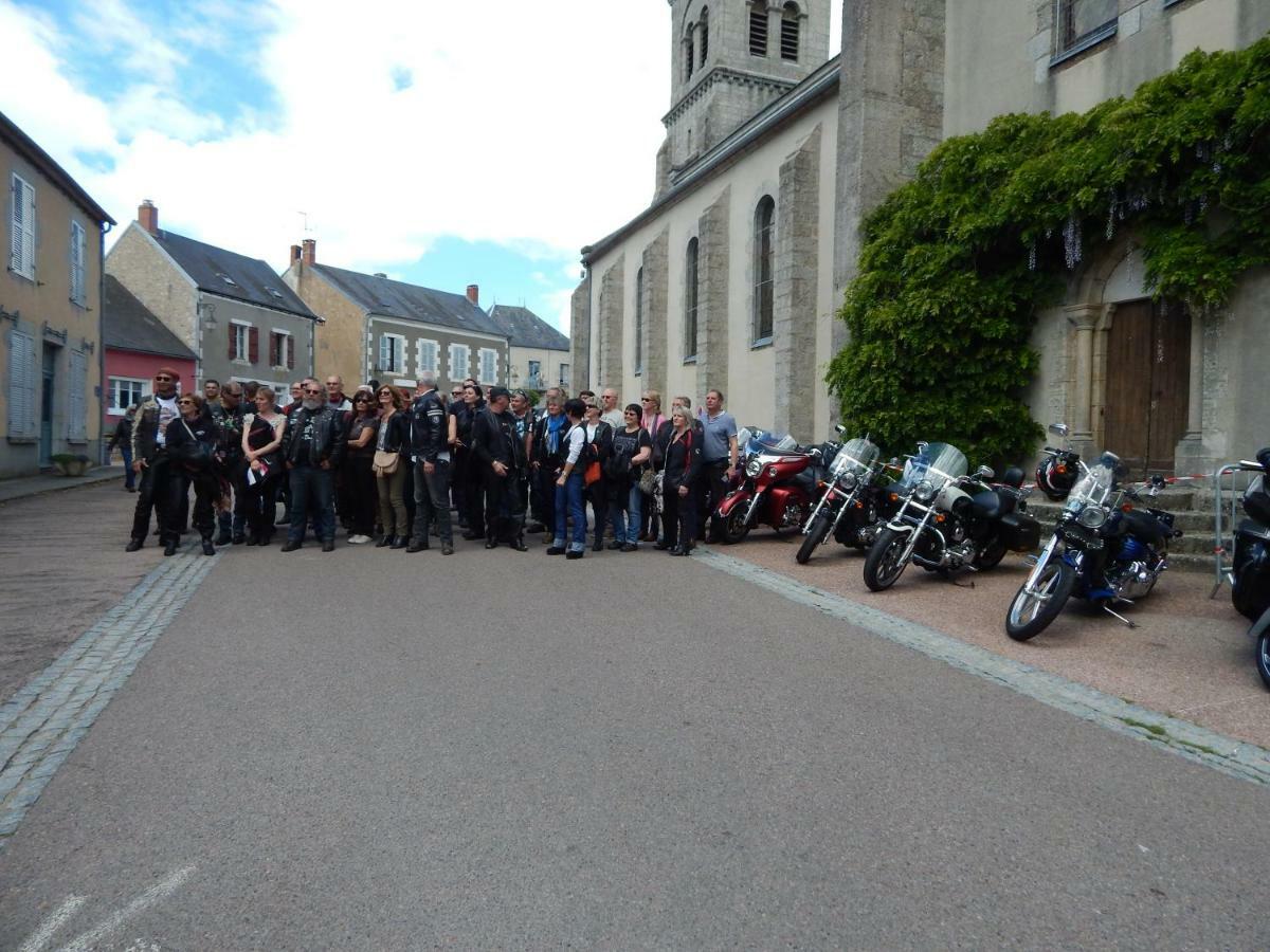 Le Lion D'Or Hotel Ouroux-en-Morvan Exterior foto